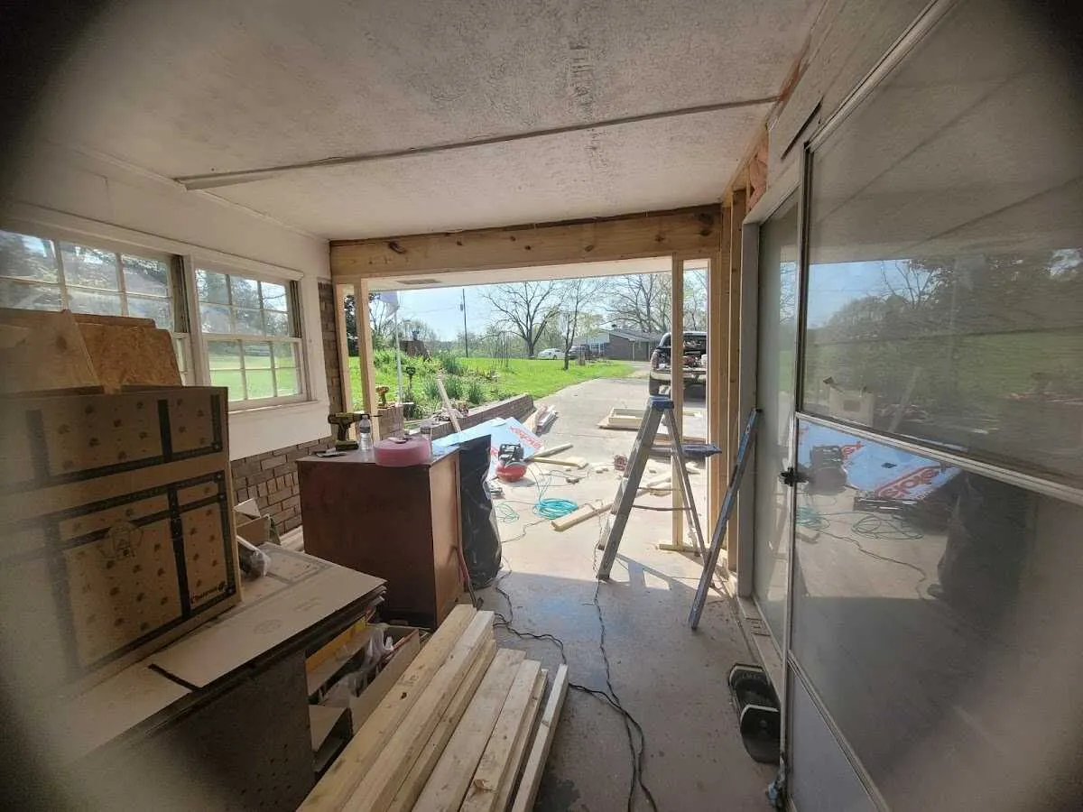 Air movers and dehumidifier for Drying & Dehumidification in Warsaw